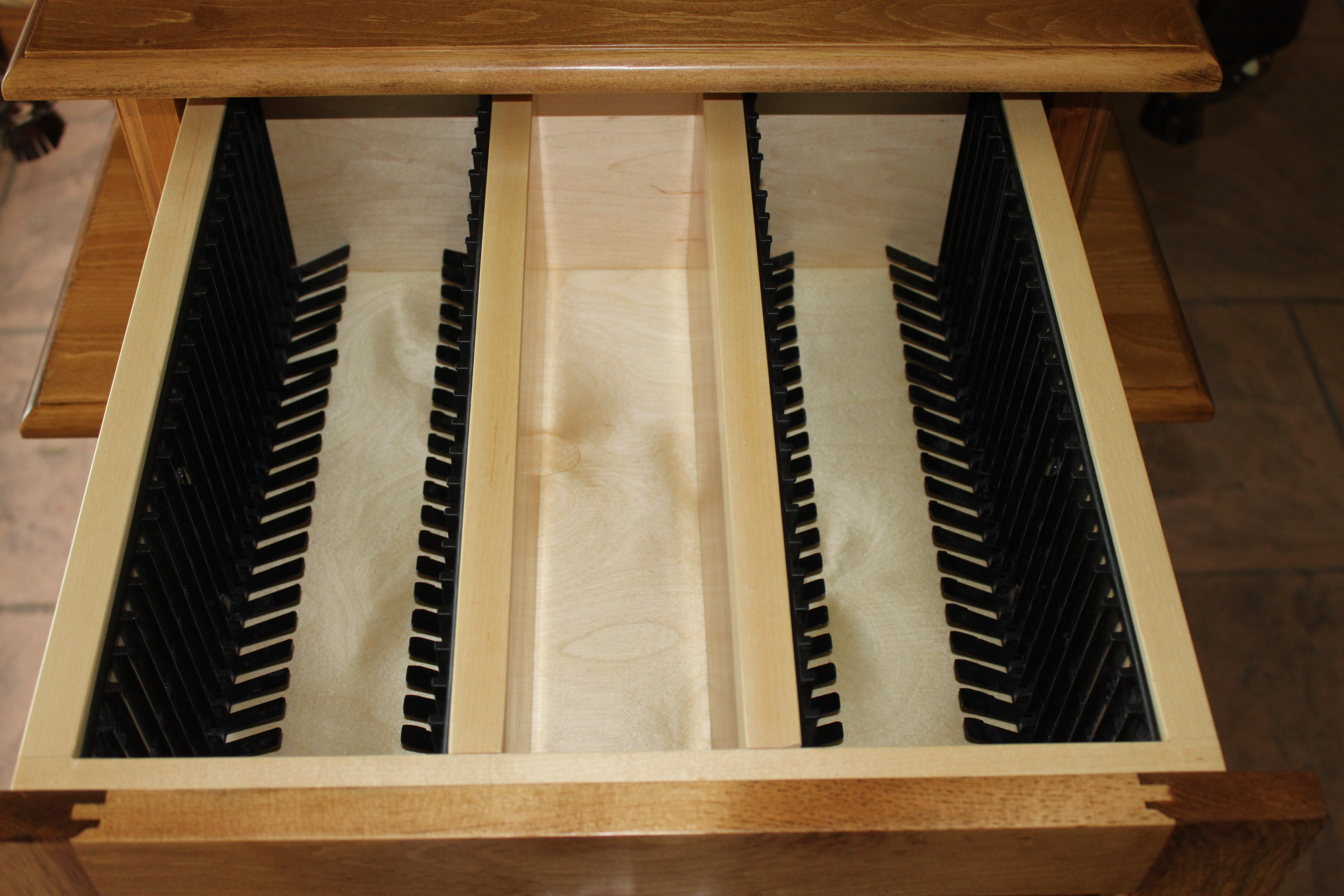 3 - Upper drawer with pop up CD holders